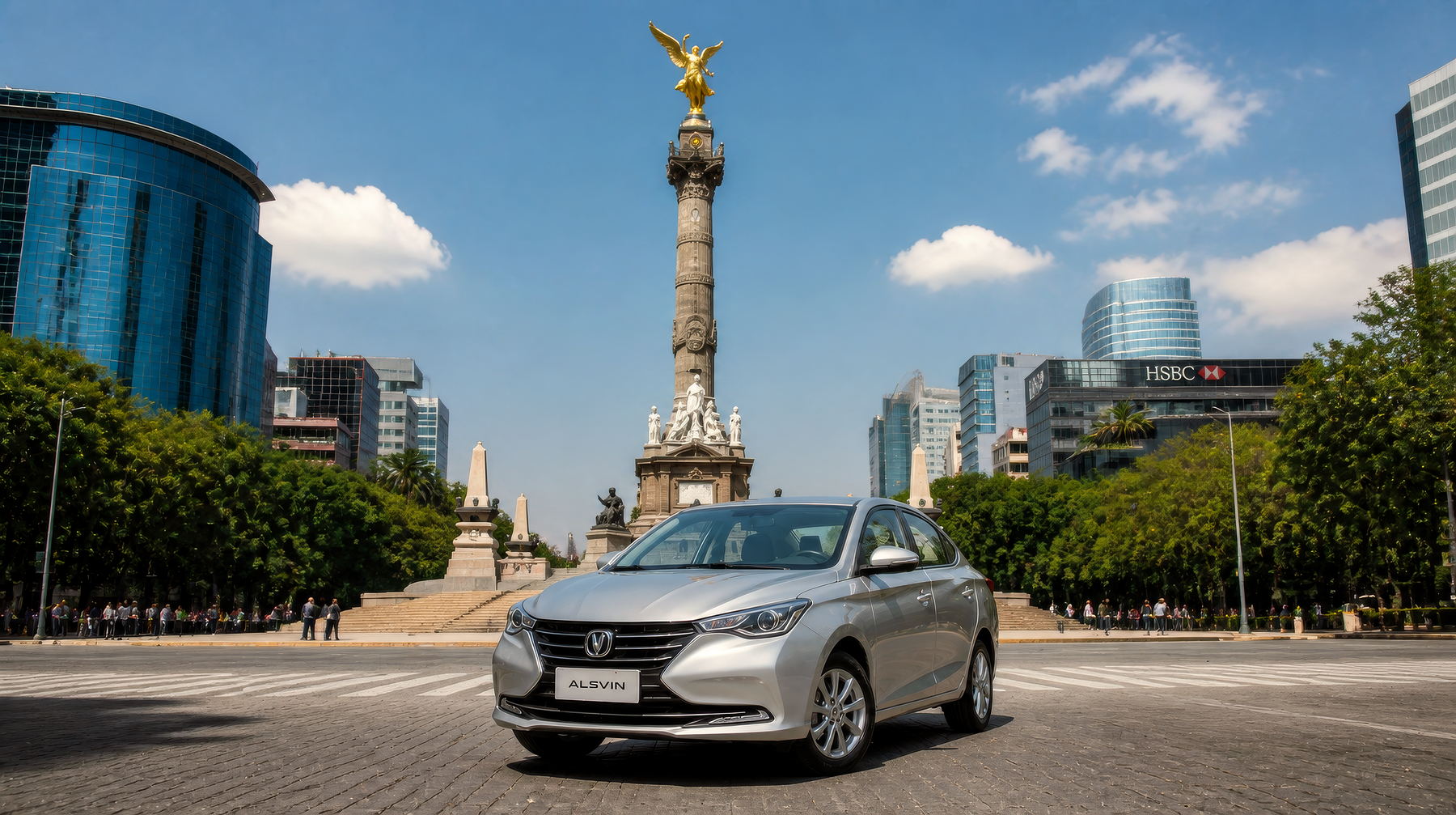 CHANGAN Alsvin plateado frente al Ángel de la Independencia en Paseo de la Reforma